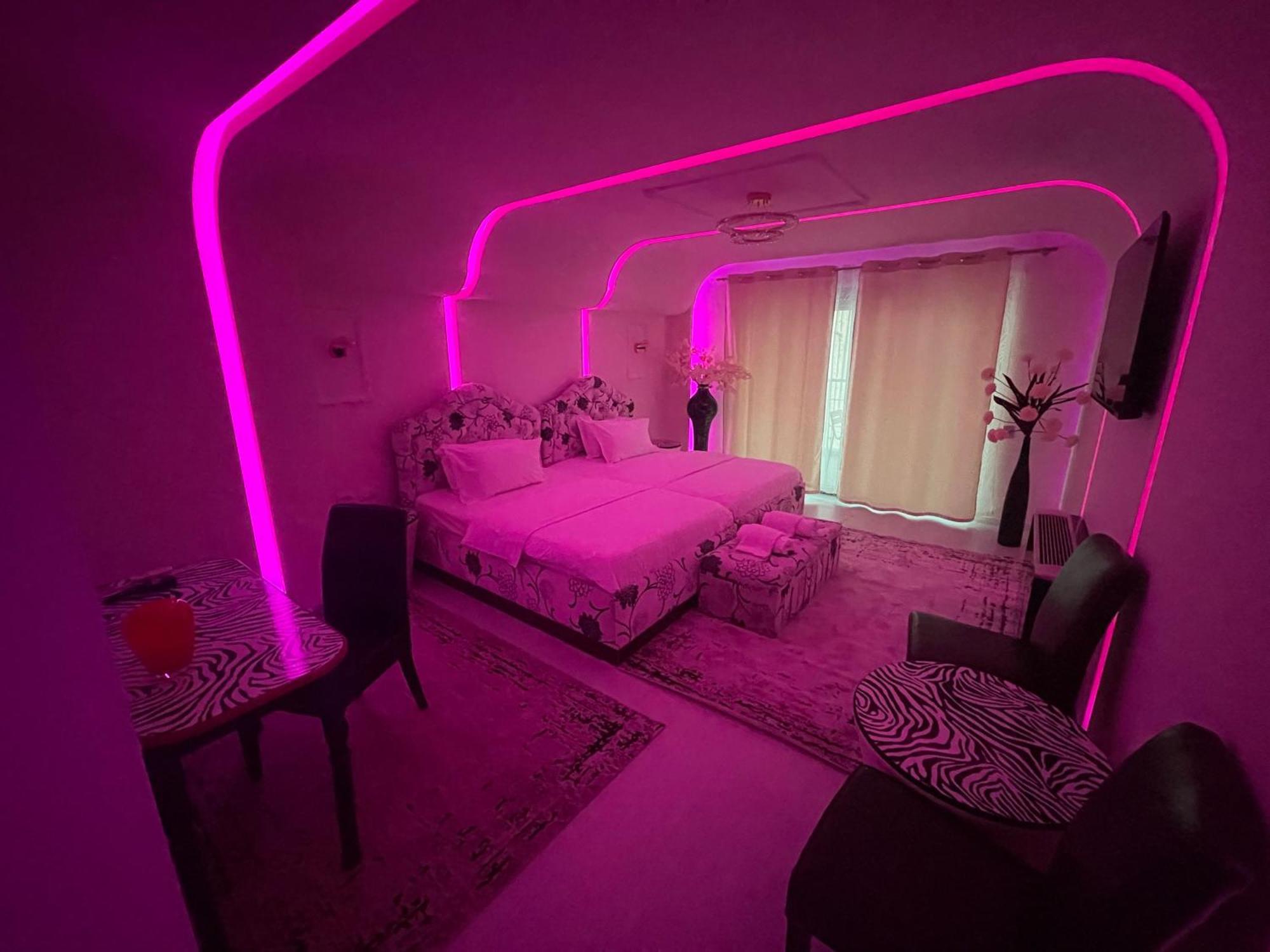 Hotel Rosa Blu Tirana